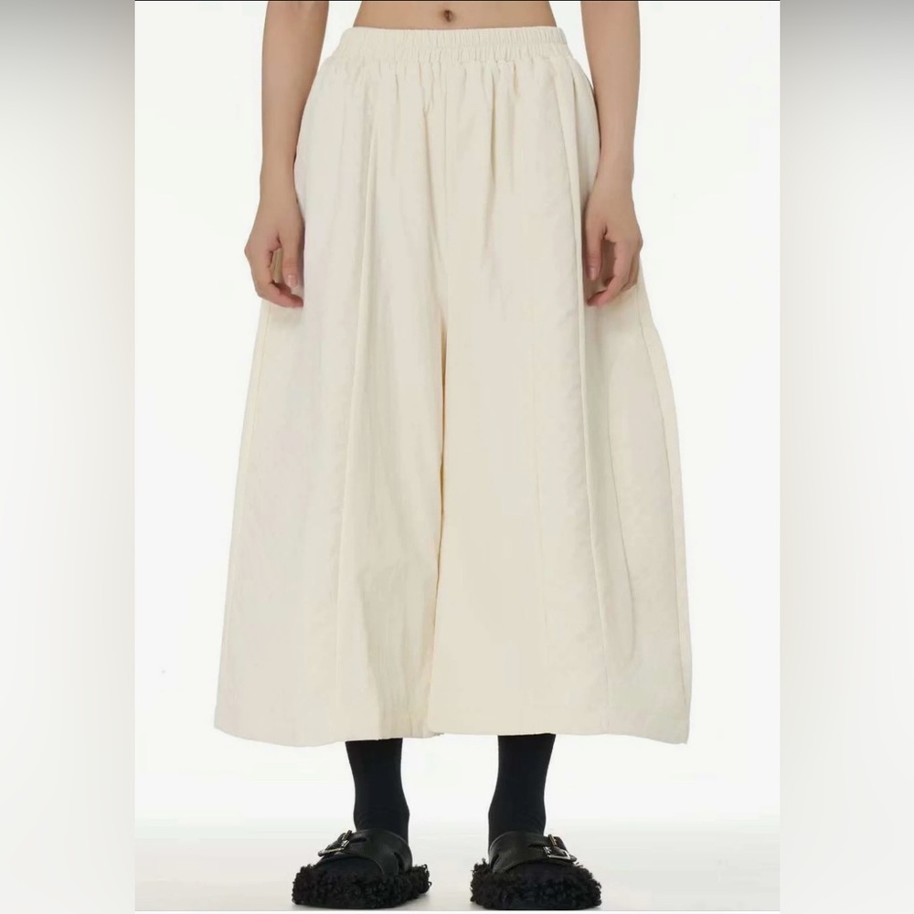 Cream Wide Leg High-Waisted Pants - Picture 2 of 5
